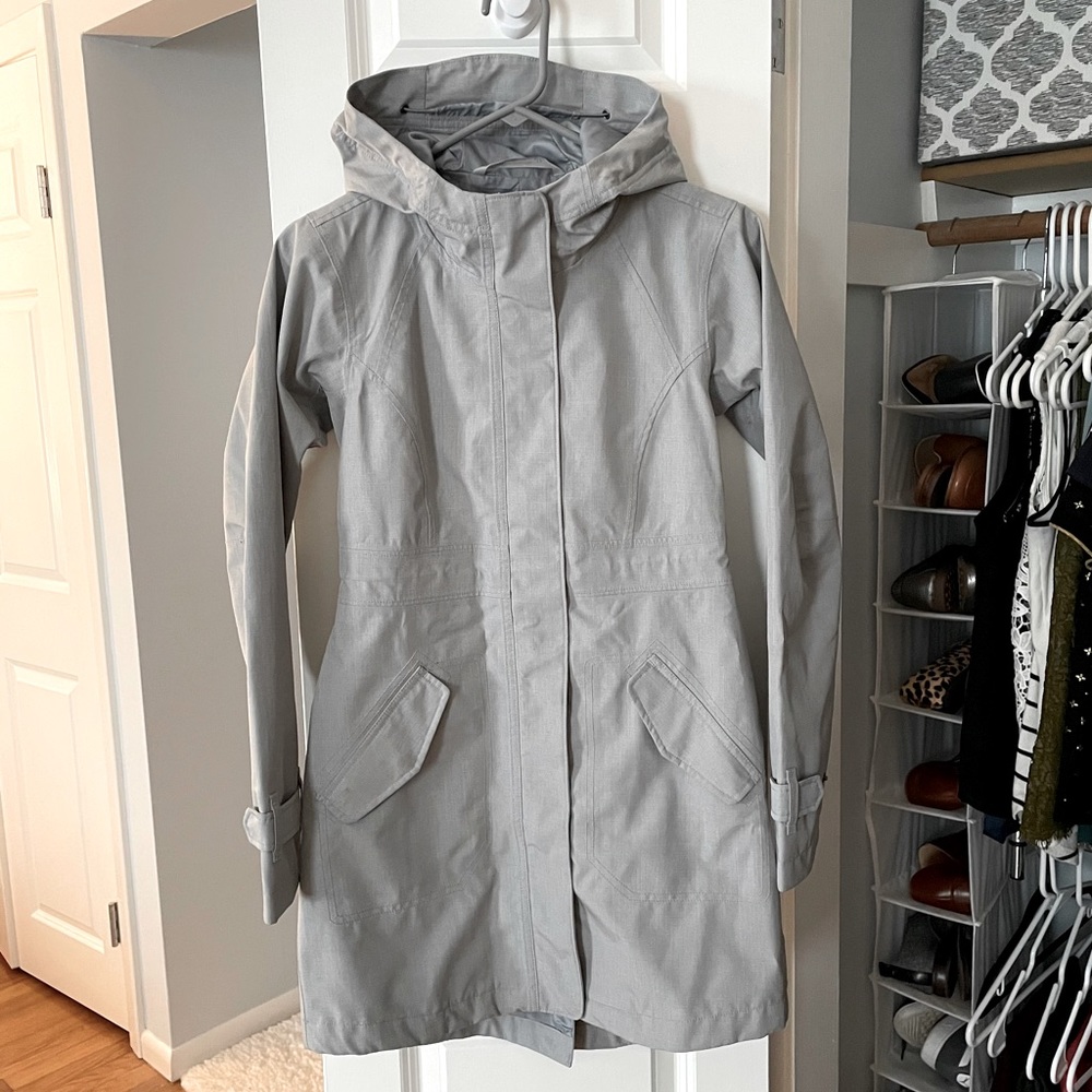 Athleta Raincoat